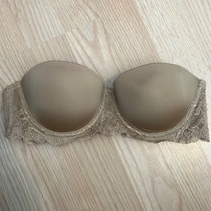 NWOT Calvin Klein nude strapless push-up bra 34B